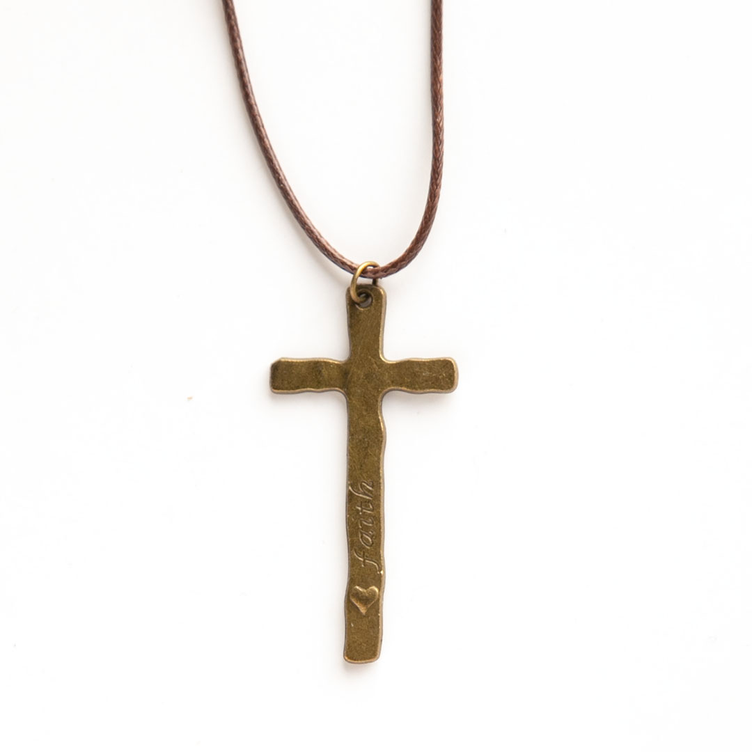 Кулон на шнурке  - Крест длинный - надпись Faith, Belive с сердечком (под бронзу)
