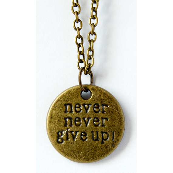 Кулон металлический на цепочке под бронзу - Never never give up! (КМБЦ-21)