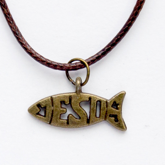 Кулон металлический на шнурке - Рыбка Jesus вырубка (горизонтально, под бронзу)